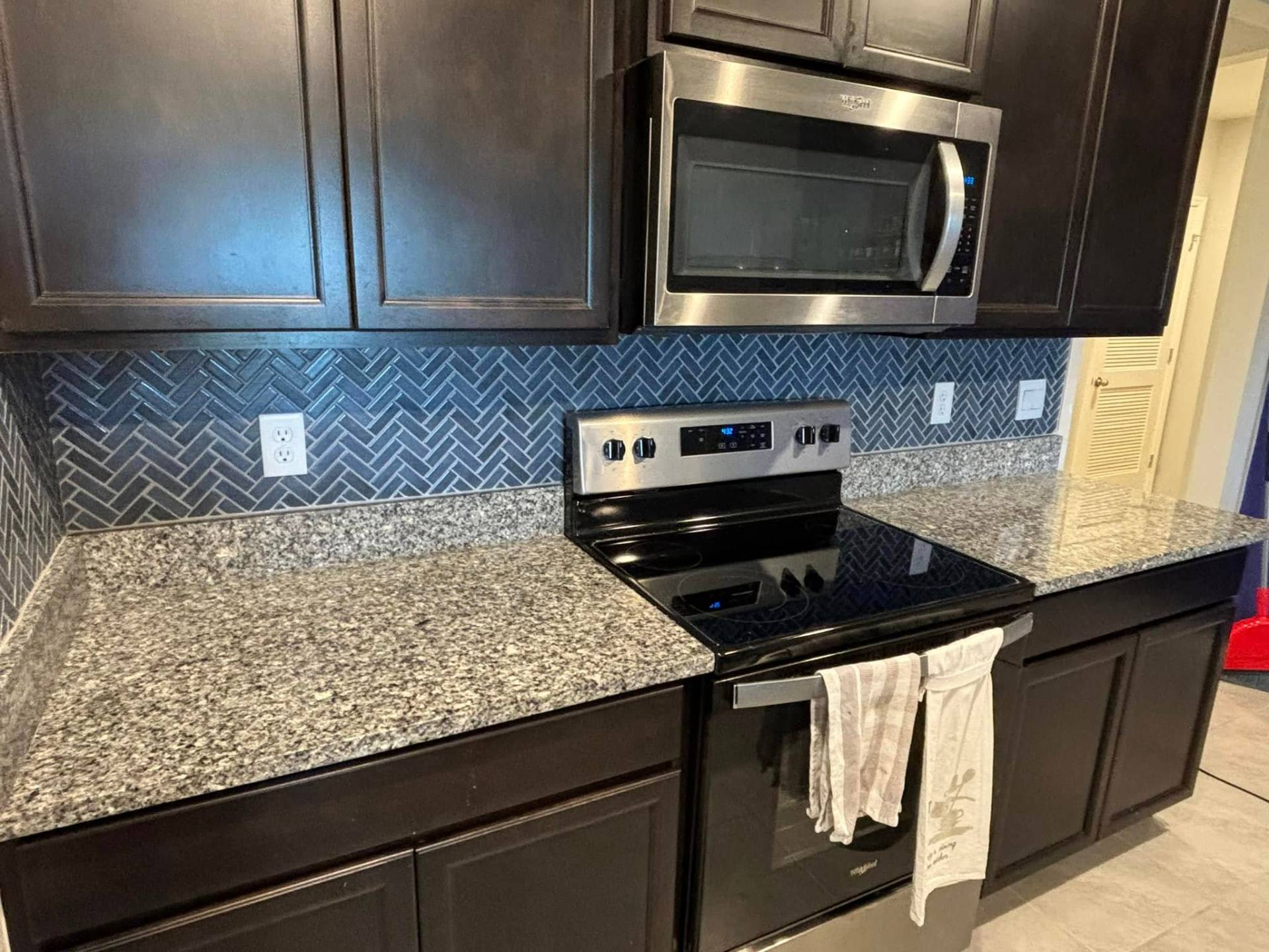 Tile & Backsplashes